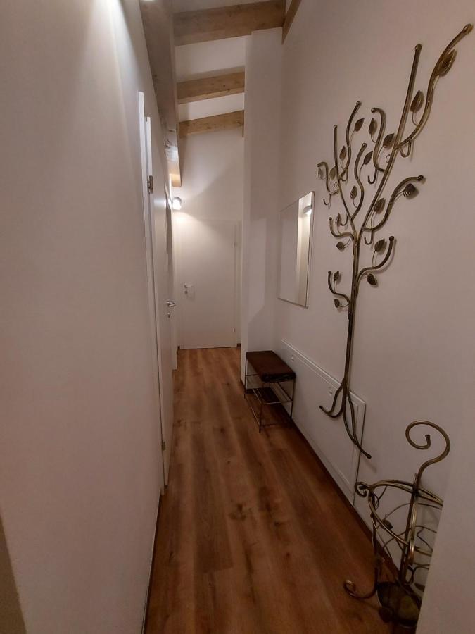 Auszeit Steiraland Penthouse 9 Mit Grossen Balkon Und Parkplatz Leoben (Styria) Exterior foto