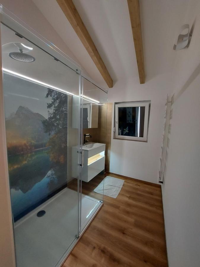 Auszeit Steiraland Penthouse 9 Mit Grossen Balkon Und Parkplatz Leoben (Styria) Exterior foto
